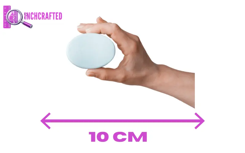 How Big Is 10 cm